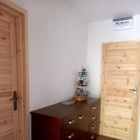 Milano S Vyrivkou A Terasou Apartman Nagykőpatak