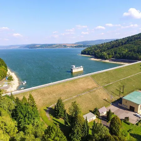 Milano S Vyrivkou A Terasou Apartment *