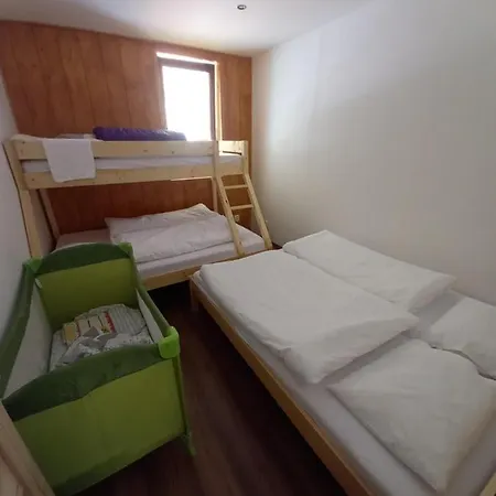 Milano S Vyrivkou A Terasou Apartman Nagykőpatak
