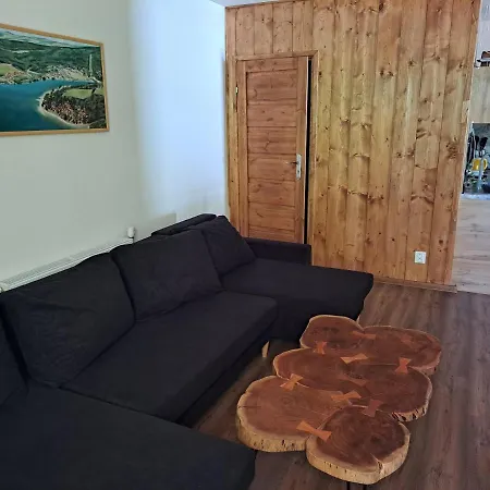 Apartman Milano S Vyrivkou A Terasou Nagykőpatak