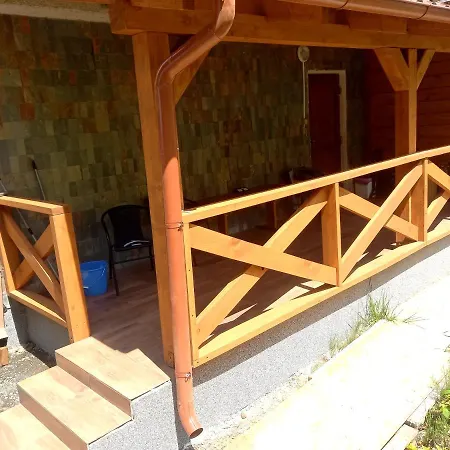 Apartman Milano S Vyrivkou A Terasou Nagykőpatak