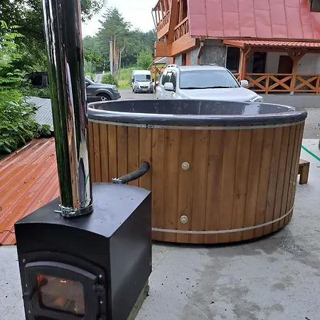 Milano S Vyrivkou A Terasou Kvakovce